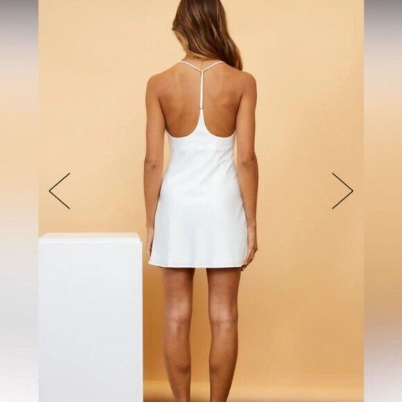 Hello Molly White Satin Lined Mini Dress Large EUC - Picture 4 of 5